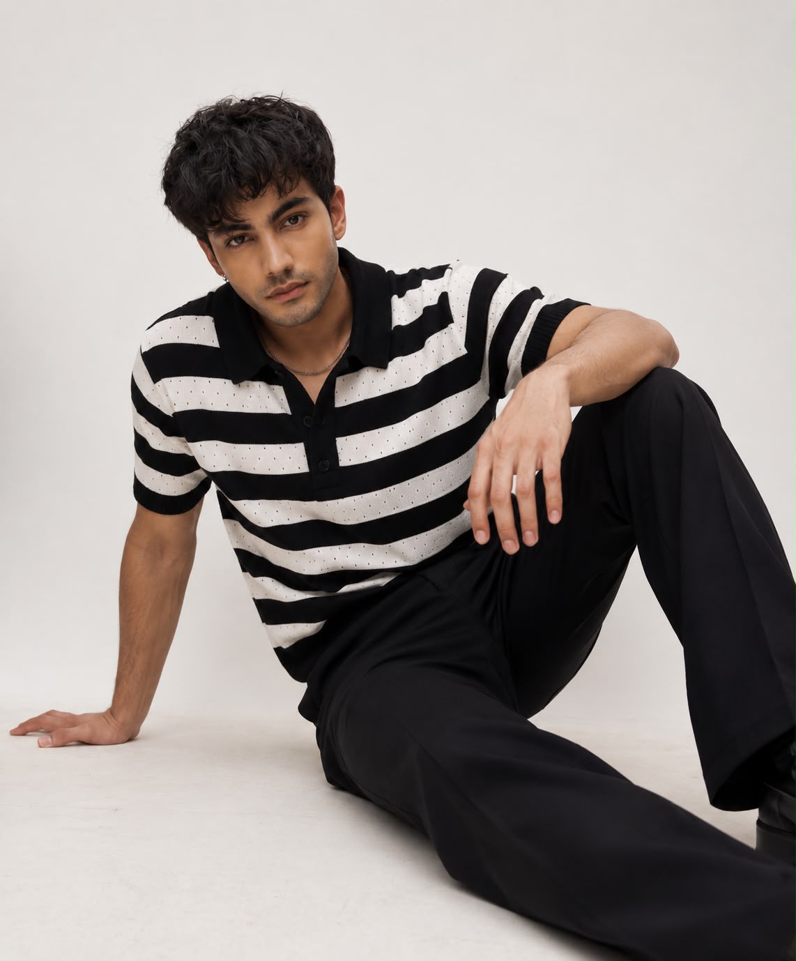 AIR KNIT STRIPED BLACK POLO
